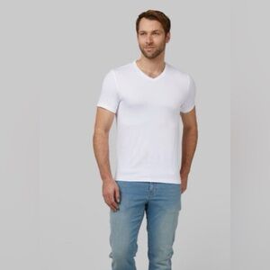 32 Degrees v-neck t-shirt 3 pack white L